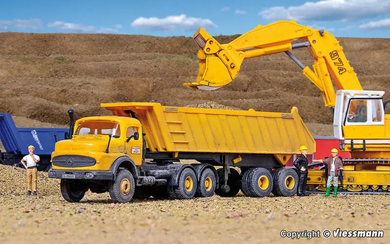 Kibri - 14025 - Mb Round Bonnet With Meiller Tipper Semi-Trailer Kit (Ho Scale) 1