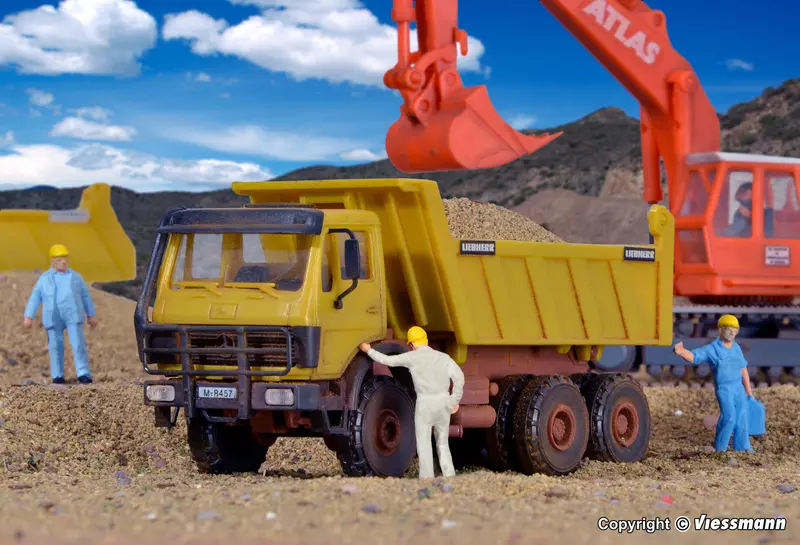 Kibri - 14053 - Mb 3-Axle All Terrain Tipper Kit (Ho Scale) 1