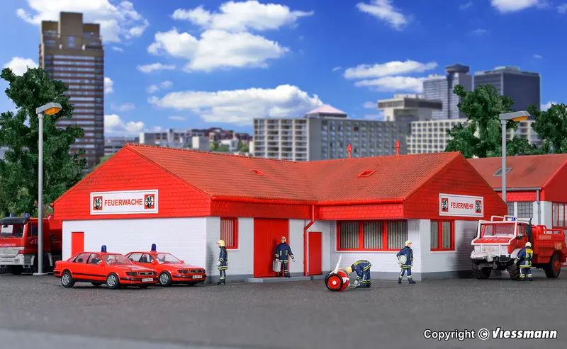 Kibri - 39220 - Fire Department Administration Building Kit (Ho Scale) 1