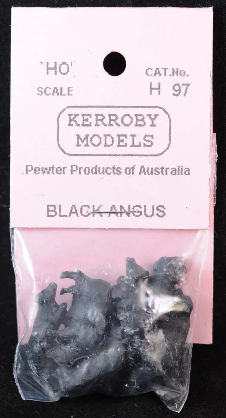 Km-H97 - Black Angus Cattle - 10Pc (Ho Scale) 1