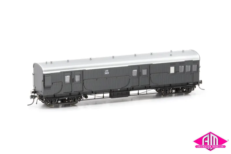 Lhg Brake Van Lhg 5820 No End Windows, Weathered Grey, Silver Roof (Lhg004) 1