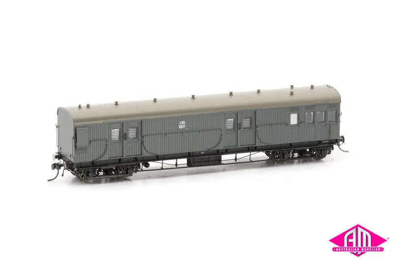 Lhg Brake Van Lhg 6971 No End Windows, Weathered Grey, Weathered Roof (Lhg005) 1