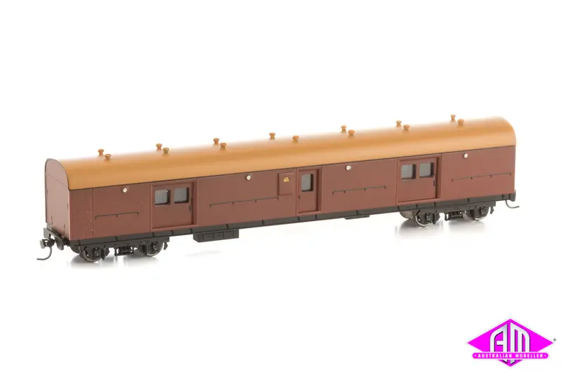 Lho Passenger Brake Van 1613 Deep Indian Red With Navy Roof 1