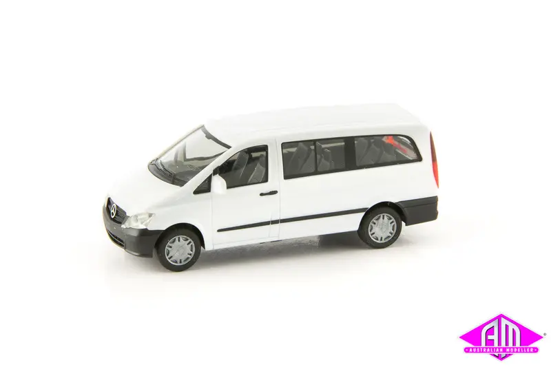 Mercedes Benz Vito Minibus 1