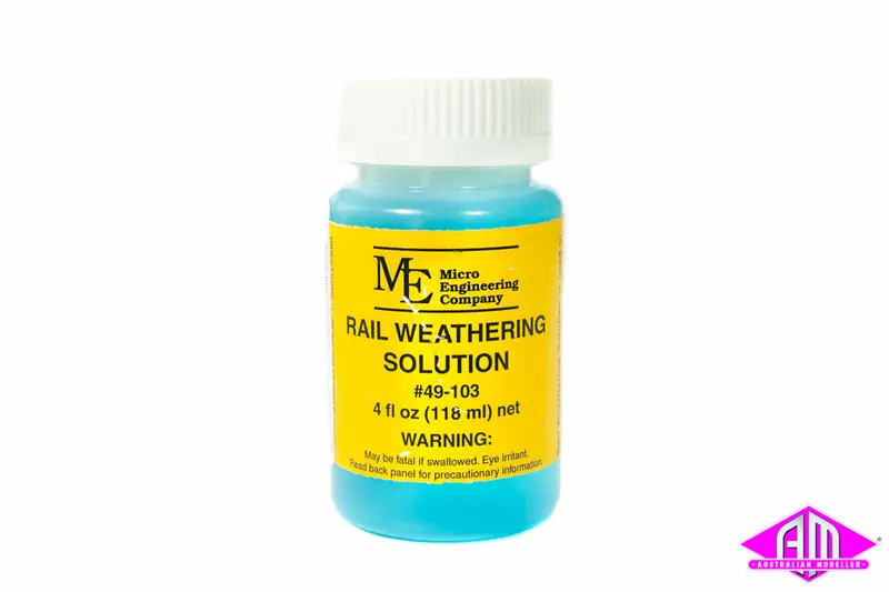 Micro Engineering - 49-103 - Rail Weathering Solution (118Ml) 1