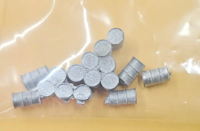 Micro Engineering - 80-146 - Oil Drum (N Scale) 1