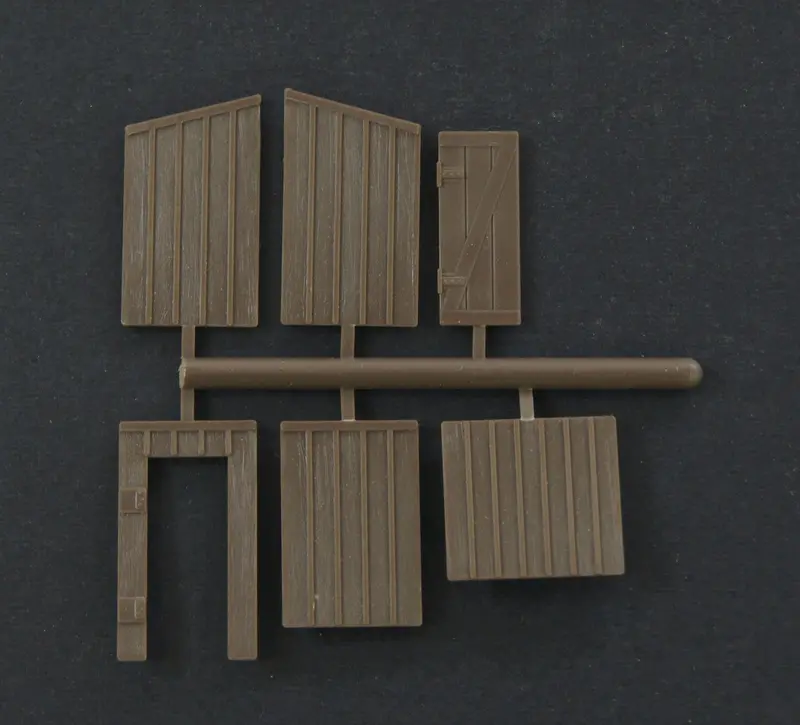 Micro Engineering - 80-172 - Outhouse (Ho Scale) 1