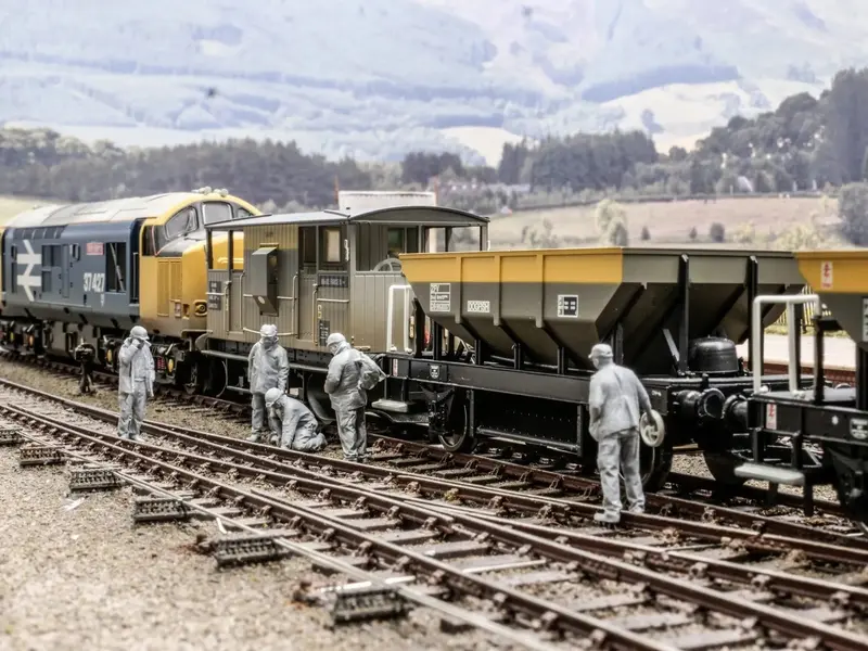 Modelu - 9015-087 - Lineside Workers Bundle (Ho Scale) 1