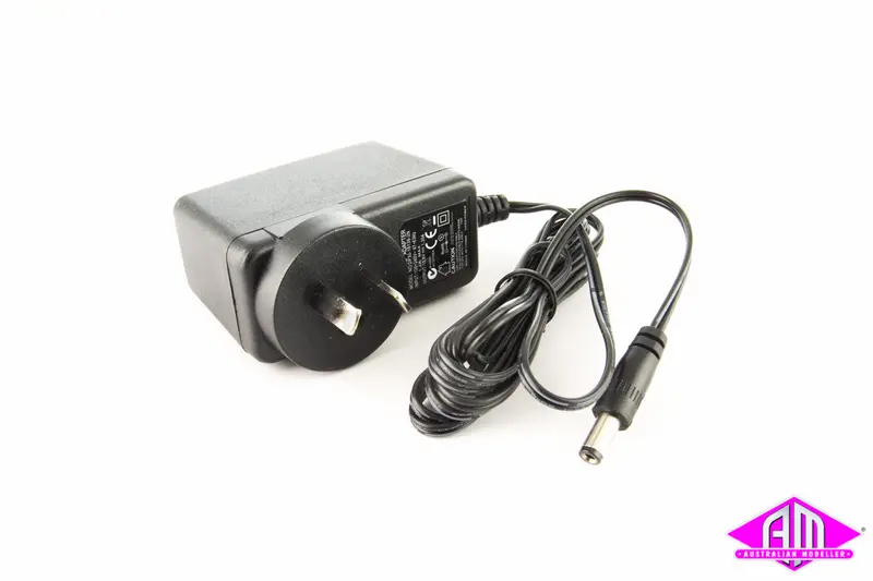 Nce - Tx-01 Power Adapter 1.2 Amps 13.8V Dc-16Va (Model Ifxs) 1