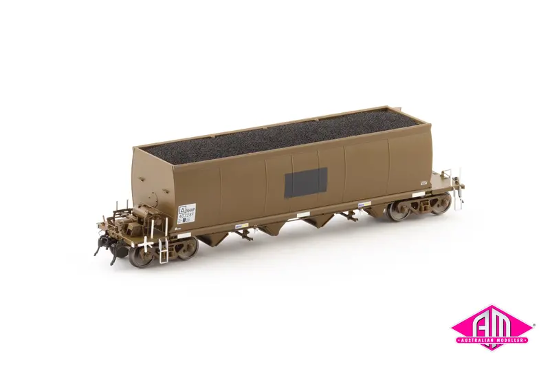 Nhhf Coal Hopper Without End Canopy, Pacific National Wagon Grime With Patch Job - 4 Car Pack (Nch-109) Ho Scale 1