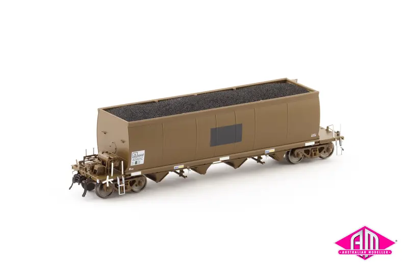 Nhhf Coal Hopper Without End Canopy, Pacific National Wagon Grime With Patch Job - 4 Car Pack (Nch-110) Ho Scale 1
