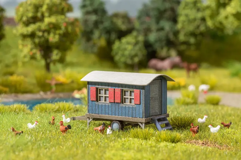 Noch 12853 - Sound-Scene - Chickens (Ho Scale) 1
