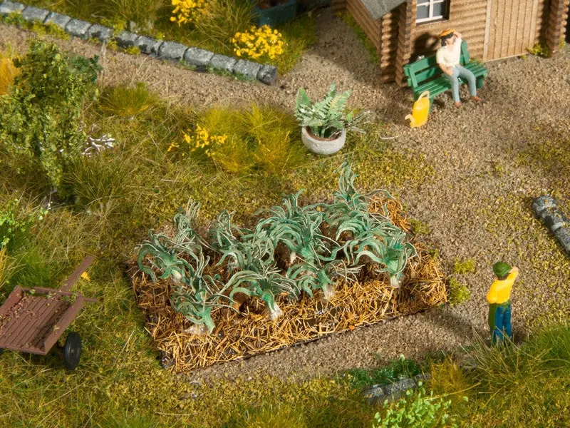 Noch 13222 - Deco Minis - Leek (Ho Scale) 1