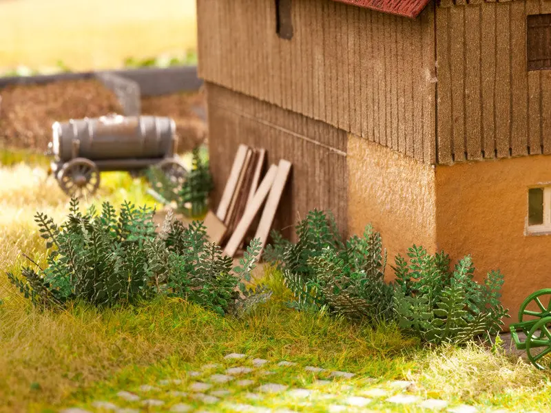 Noch 14138 - Laser-Cut Minis - Stinging Nettle (Ho Scale) 1