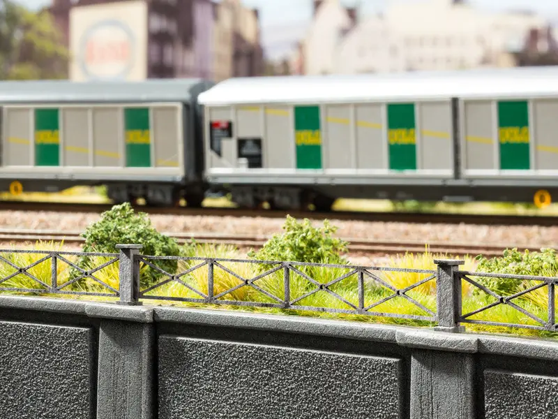 Noch 14233 - Laser-Cut Minis - Railing (Ho Scale) 1