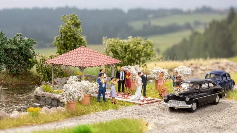 Noch 14263 - Laser-Cut Minis - Event Pavilion (Ho Scale) 1