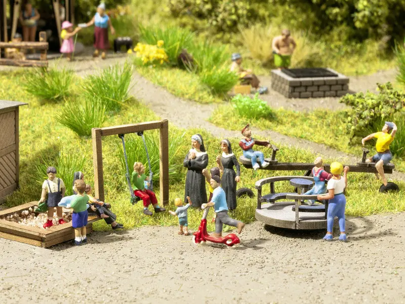 Noch 14368 - Laser-Cut Minis - Play Equipment (Ho Scale) 1