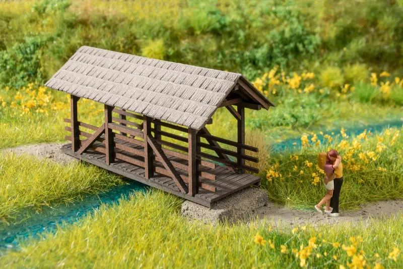 Noch 14372 - Laser-Cut Minis - Pedestrian Bridge (Ho Scale) 1