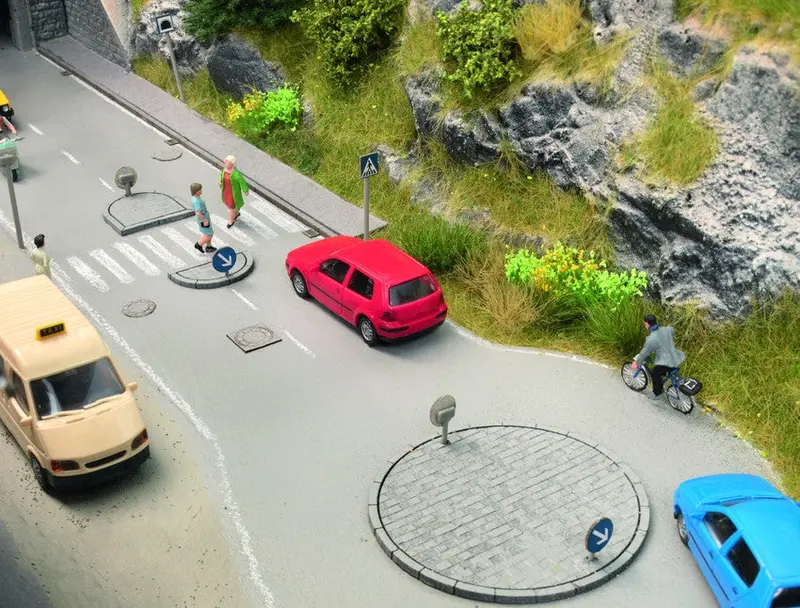 Noch 14388 - Laser-Cut Minis - Traffic Islands Set (Ho Scale) 1