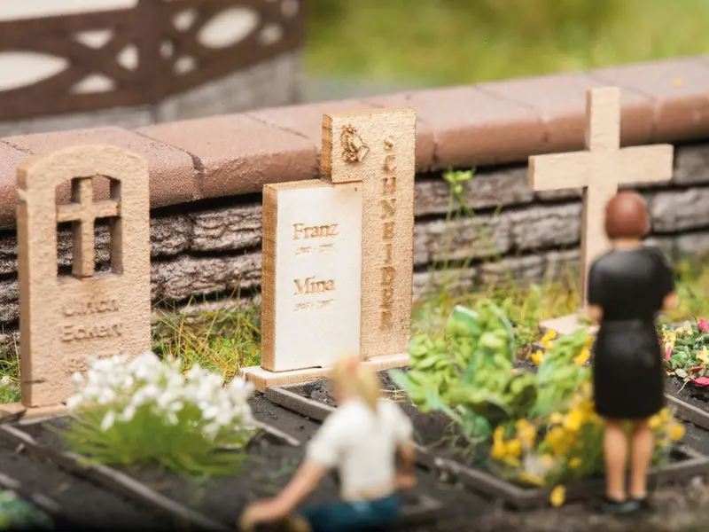 Noch 14611 - Laser-Cut Minis - Gravestones (N Scale) 1