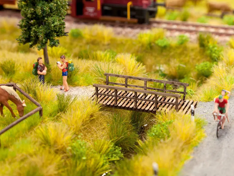 Noch 14620 - Laser-Cut Minis - Small Footbridge (N Scale) 1