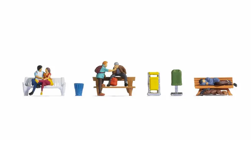 Noch 15238 - Figure Set - People On Benches (Ho Scale) 1
