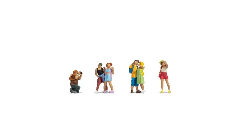 Noch 15473 - Figure Set - Tourists (Ho Scale) 1