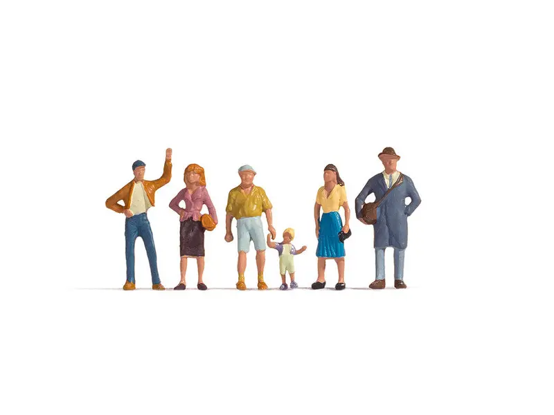 Noch 15478 - Figure Set - Pedestrians A (Ho Scale) 1