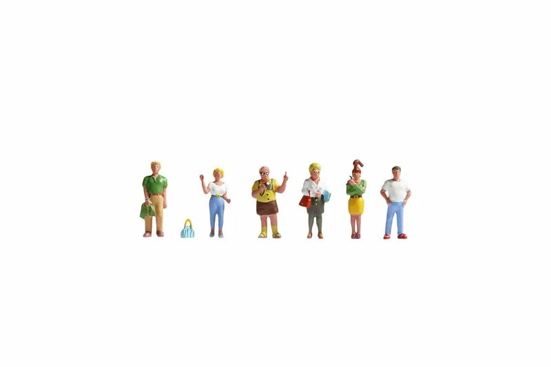 Noch 15480 - Figure Set - Pedestrians (Ho Scale) 1