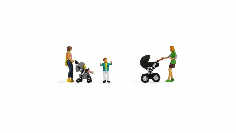 Noch 15584 - Figure Set - Mothers With Children (Ho Scale) 1