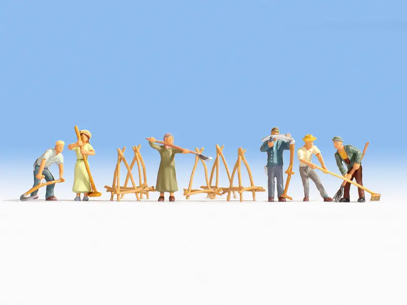 Noch 15619 - Figure Set - Hay Harvest (Ho Scale) 1
