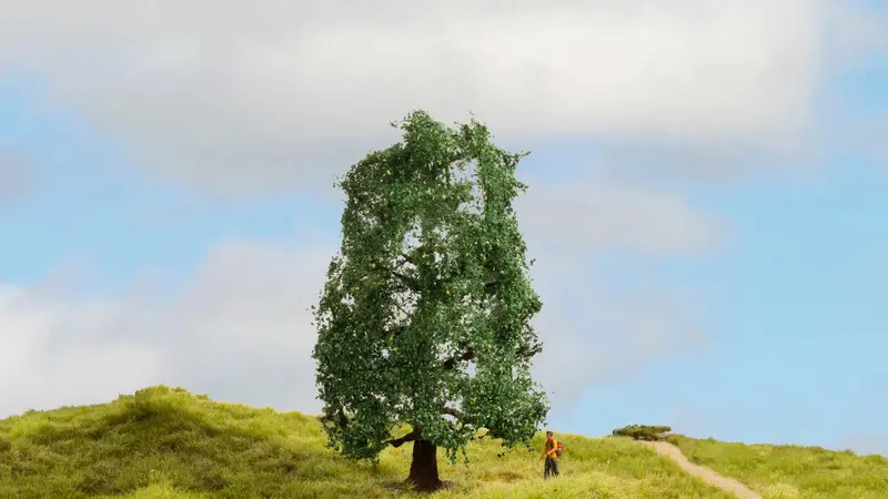 Noch 20110 - Oak Tree (15Cm) 1