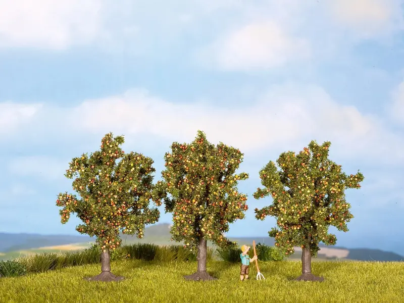 Noch 25113 - Apple Trees (Ho Scale) 1