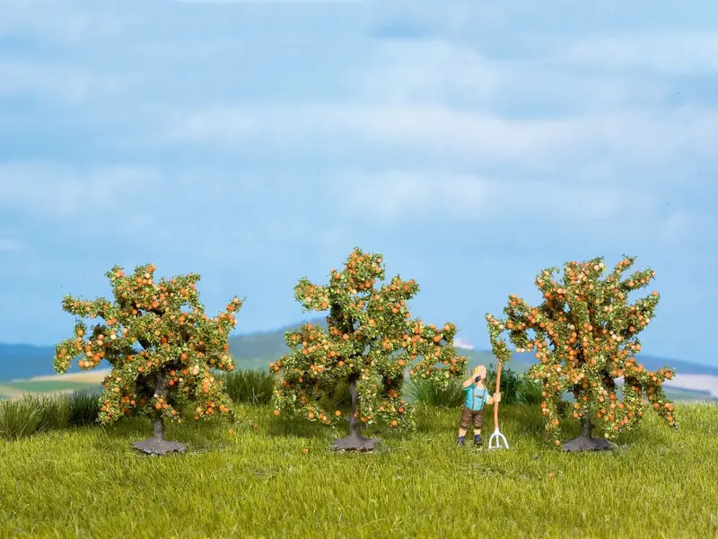 Noch 25114 - Orange Trees (Ho Scale) 1