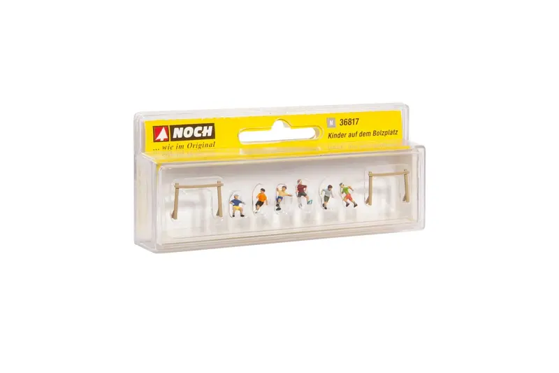 Noch 36817 - Figure Set - Children On The Football Pitch (N Scale) 2