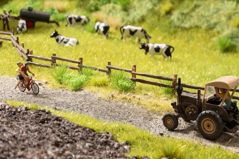Noch - 60773 - Vegetation Starter Set - At The Wayside 1