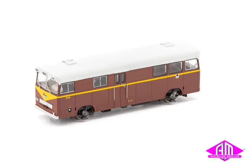 Nswgr Pay-Bus Fp9, Indian Red With Large Black & Blue L7 Pb-6 Ho Scale 1