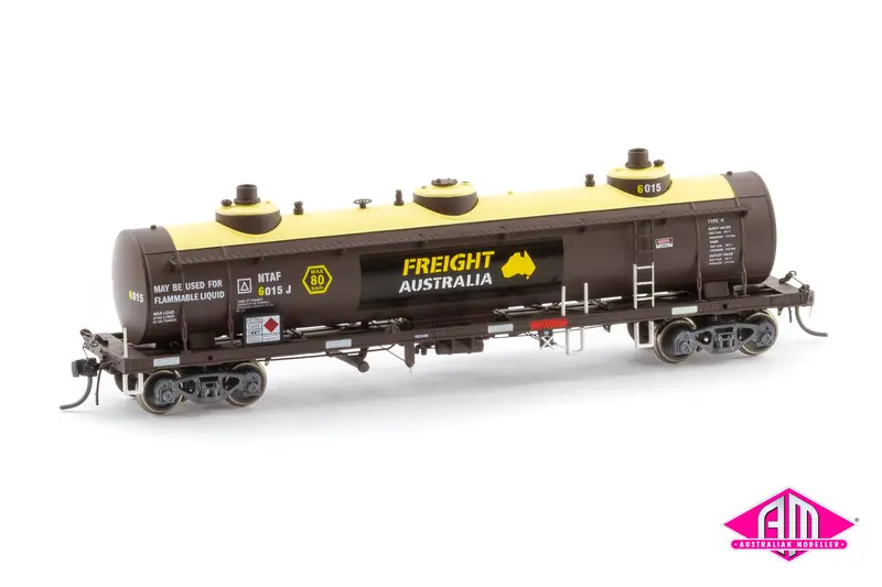 Nswsra Ntaf 10,000 Gallon Rail Tank Cars 4 Car Pack 2004-2010 Freight Australia Block Train Ntaf 012 (Ho Scale) 1