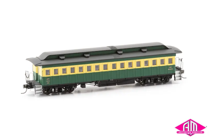 Or492 - Centenary Coach #263 - Cream Band (Ho Scale) 1