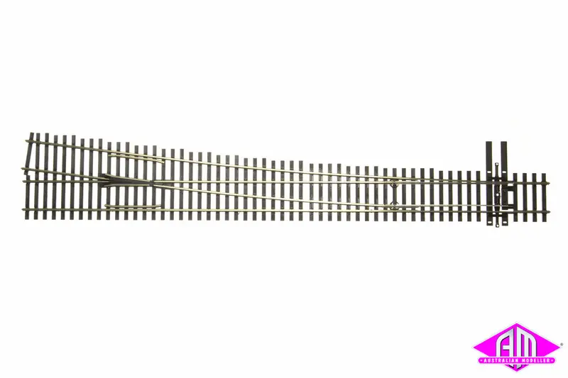 Peco - Sl-8381 - Code 83 Insulfrog Point - #8 Right Hand (Ho Scale) 1
