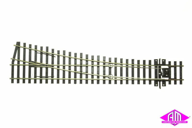 Peco - Sl-E195 - Code 75 Electrofrog - Medium Right Hand Point (Ho Scale) 1
