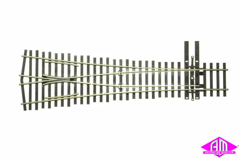 Peco - Sl-E8348 - Code 83 Electrofrog -#4 Wye Point (Ho Scale) 1