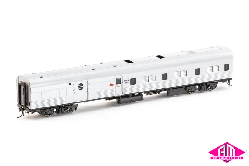 Phn Power Van, Sra Silver/Black With Candy L7 - Single Car  Npc-16 1