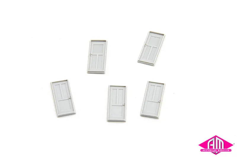 Qra016 - 3 Panel Doors 5Pc (Ho Scale) 1