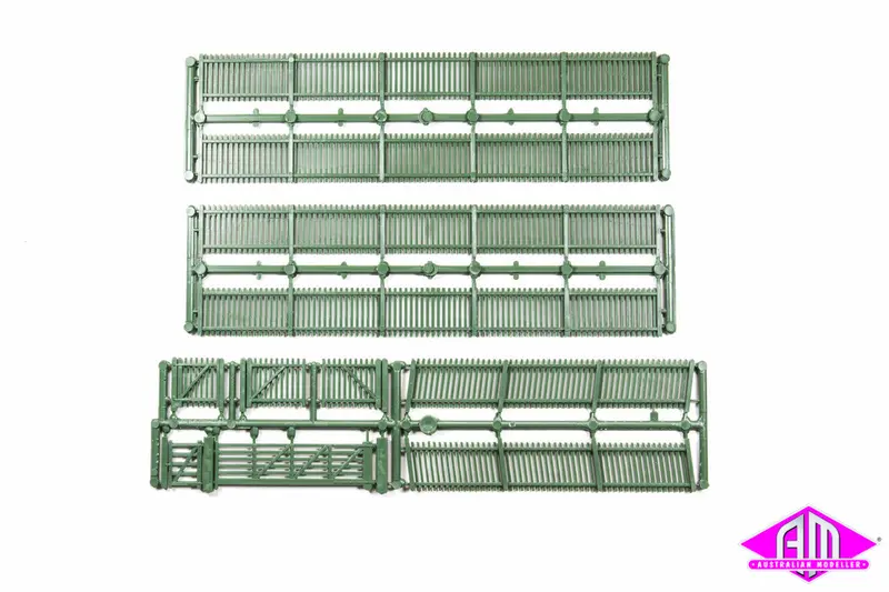 Rat-430 Picket Fence/Gates/Ramps (Green) 1