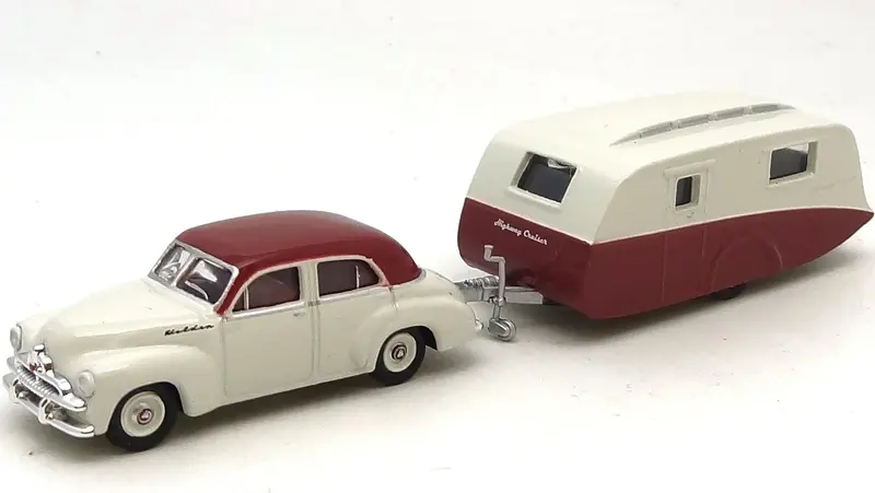 Road Ragers - 1953 Fj Special Sedan & Caravan Set - Glamour Red/Marl Grey 1