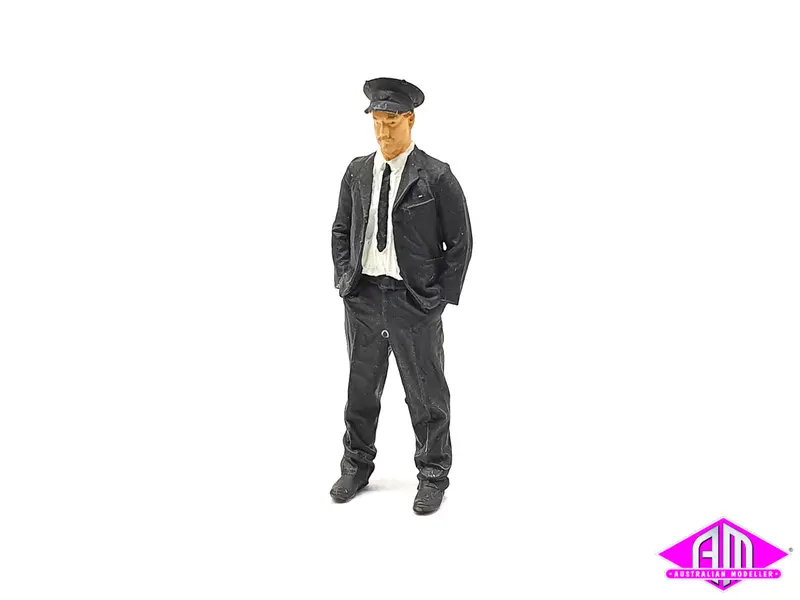 Station Master 4 (7Mm Scale) 1