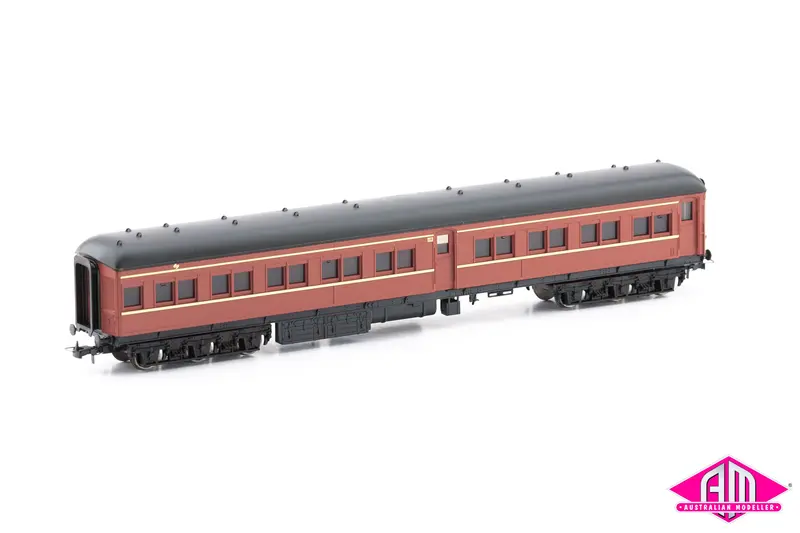 Tam Passenger Car Mfe 1858 - 2Nd Class Hl4010 1
