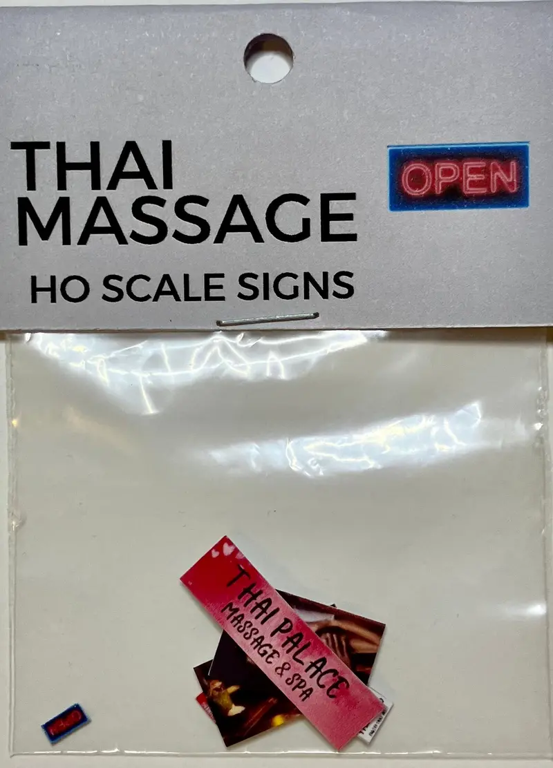 The Train Girl - Ttg044 - Aussie Advertising "Massage Spa" 6Pk (Ho Scale) 1