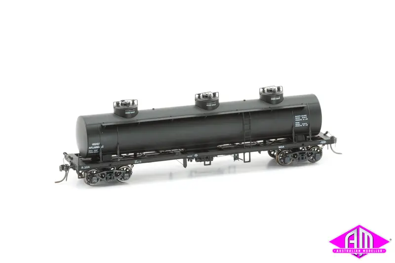 Tulloch 10,000 Gallon Rail Tank Cars 3 Pack 1960 Pack C 1
